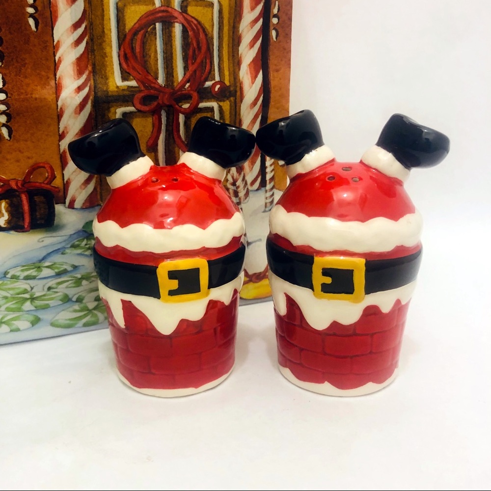 Santa Claus stuck in Chimney Salt & Pepper Shakers